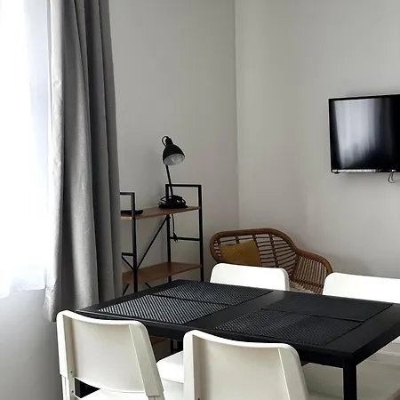 Apartament Forrest